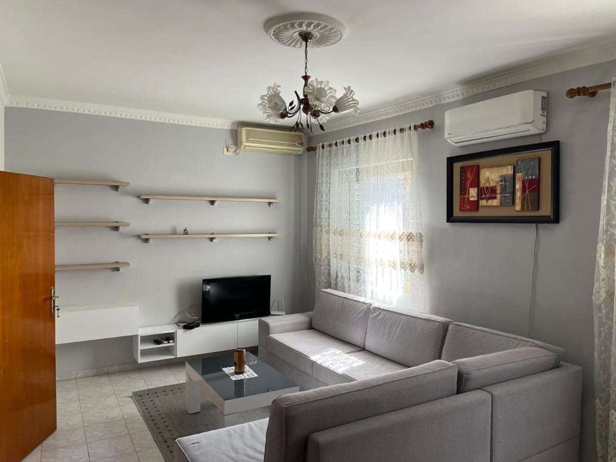 Daniela Aparment Shkodër Exterior foto